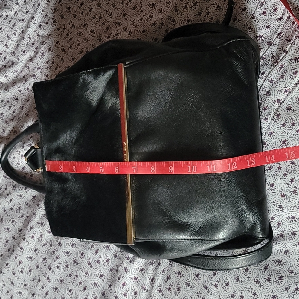 Backpack - Picture 6 of 7